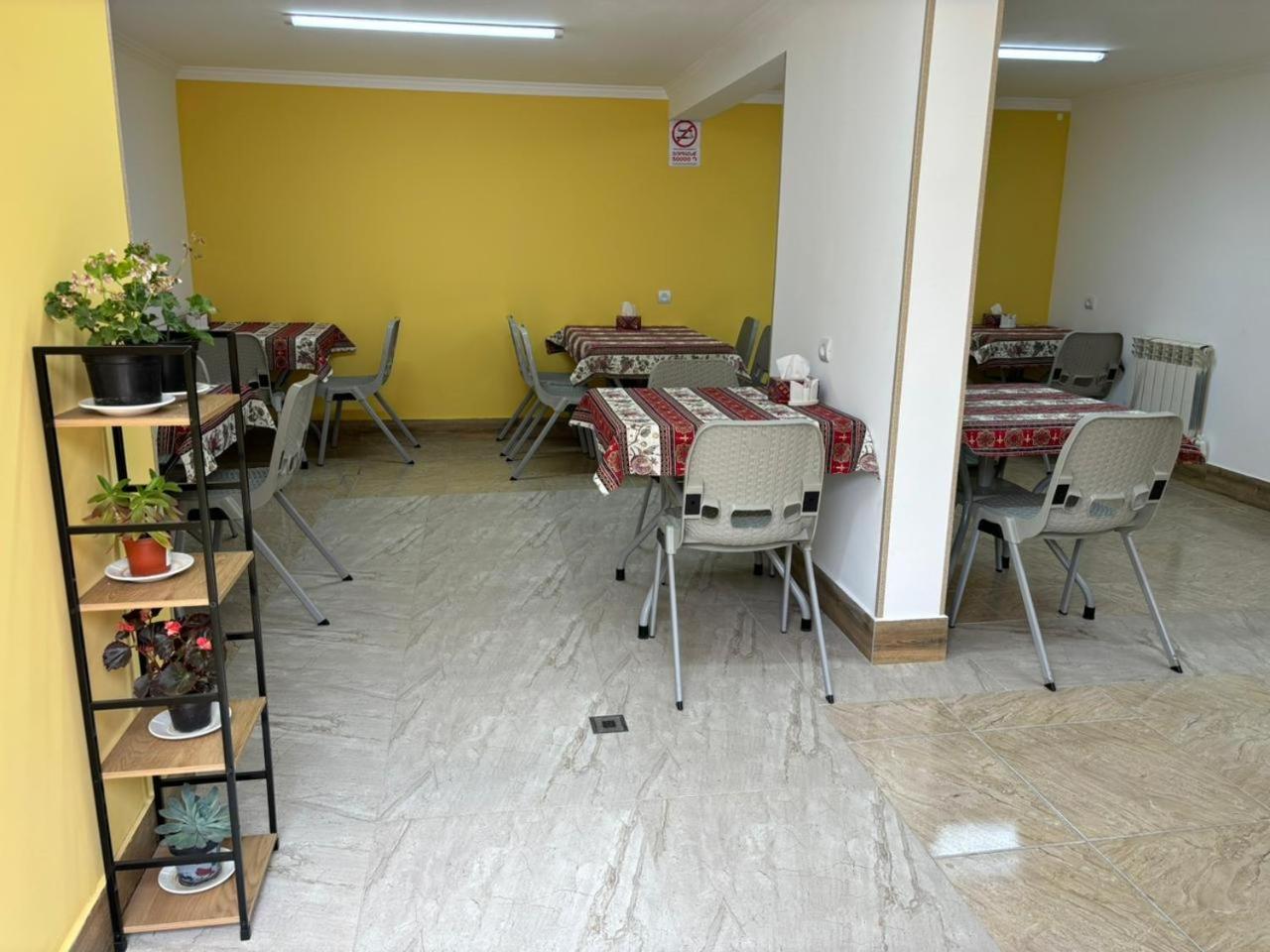 Styopa Hotel Yerevan Ngoại thất bức ảnh