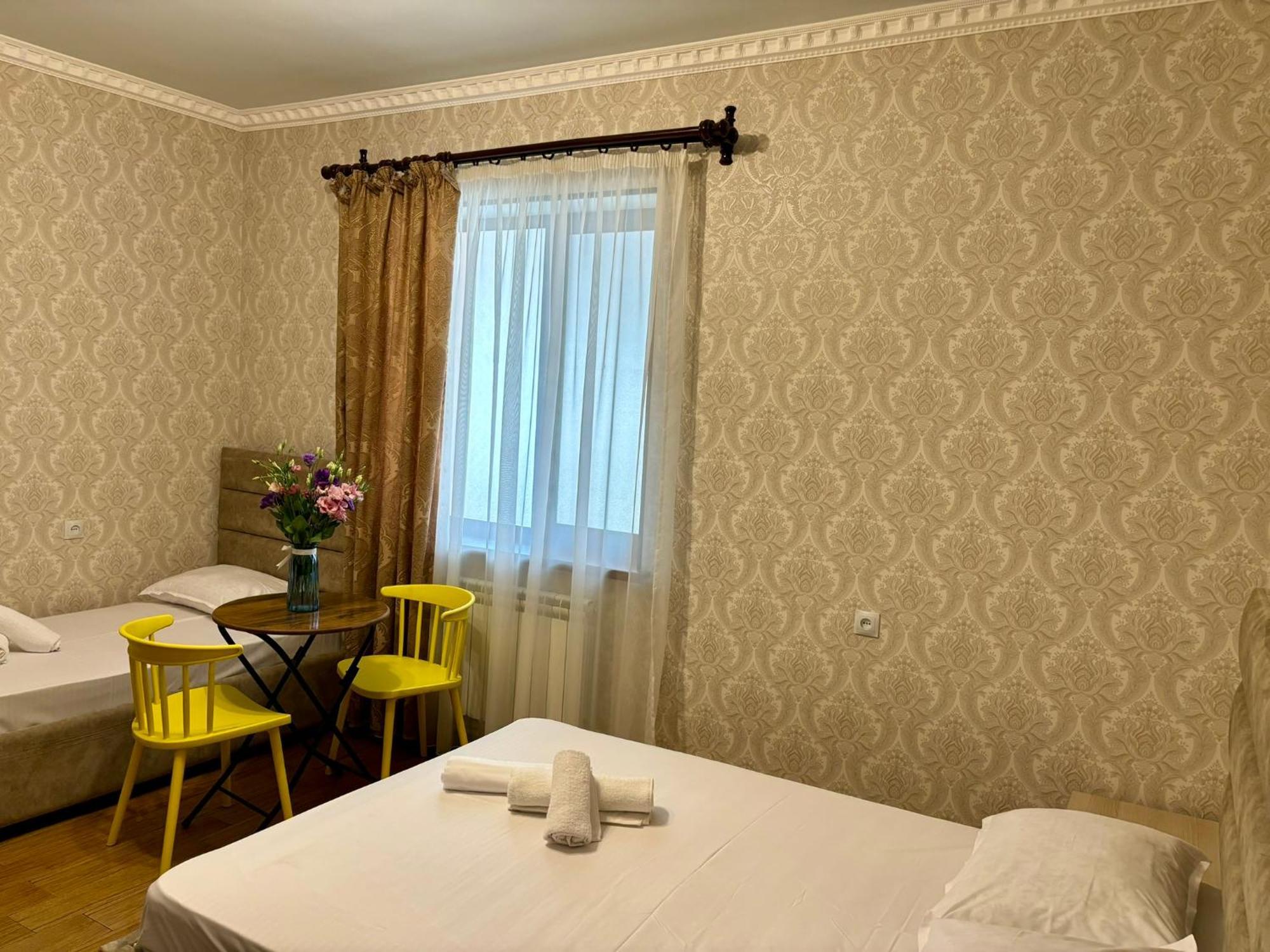 Styopa Hotel Yerevan Ngoại thất bức ảnh