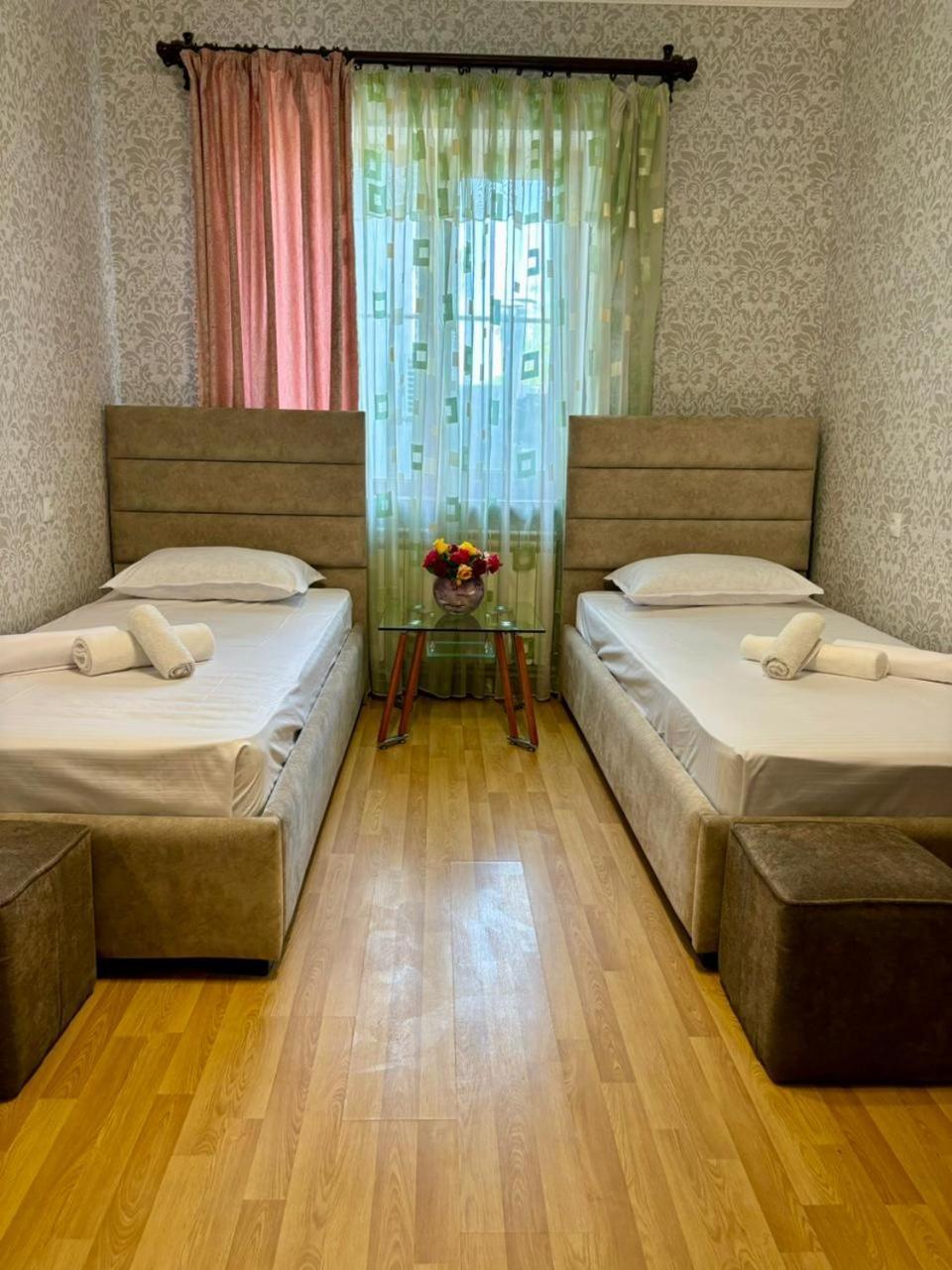 Styopa Hotel Yerevan Ngoại thất bức ảnh