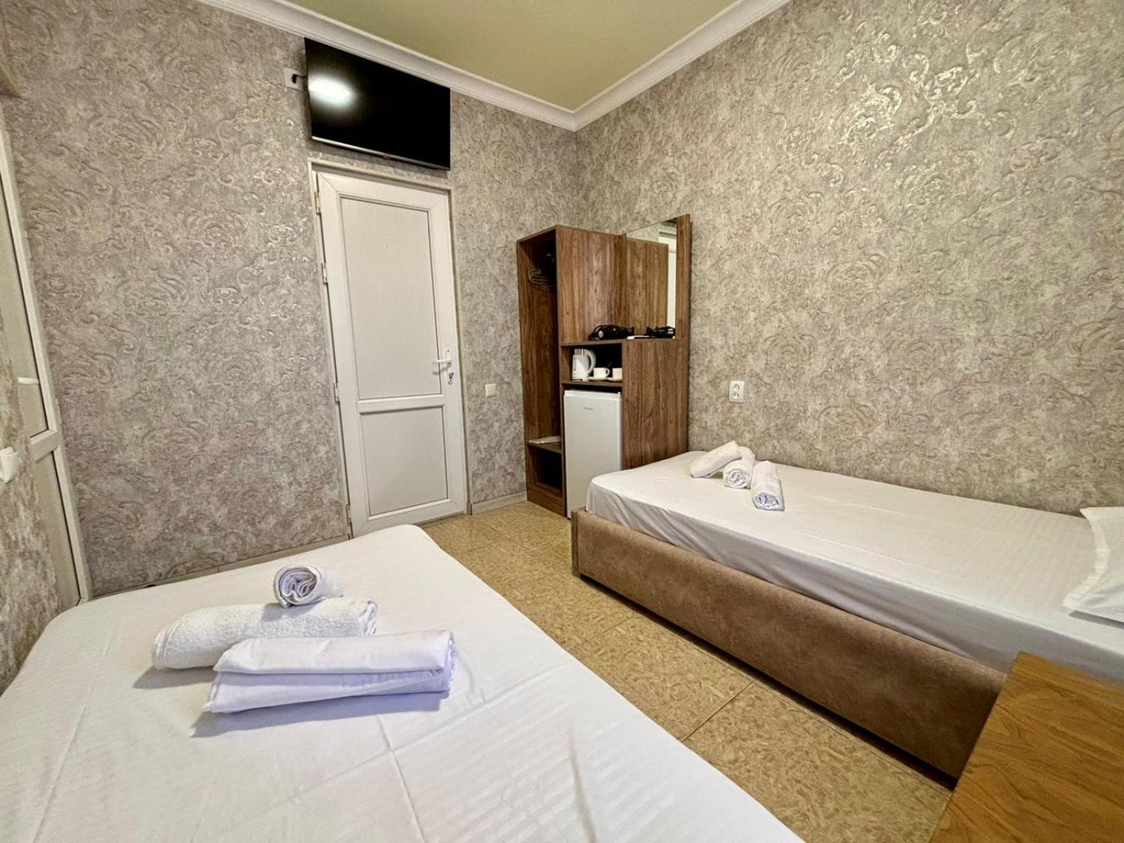 Styopa Hotel Yerevan Ngoại thất bức ảnh