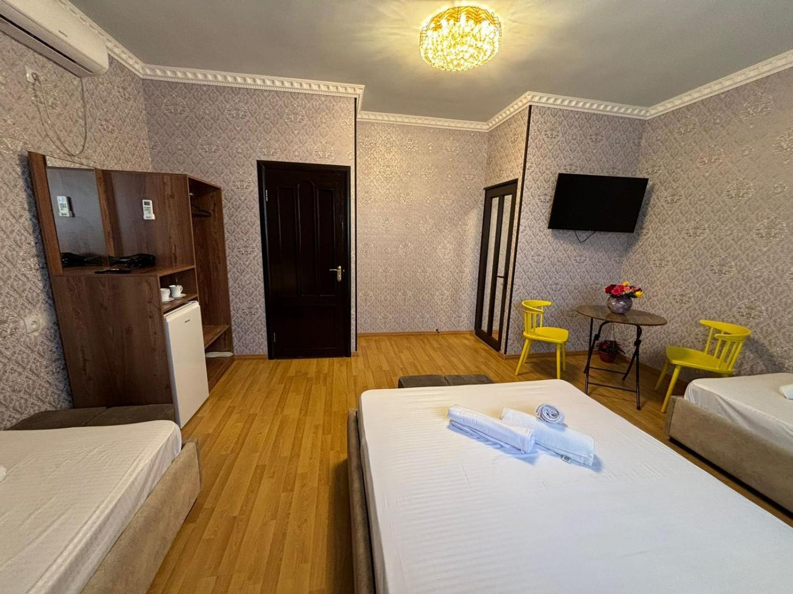 Styopa Hotel Yerevan Ngoại thất bức ảnh